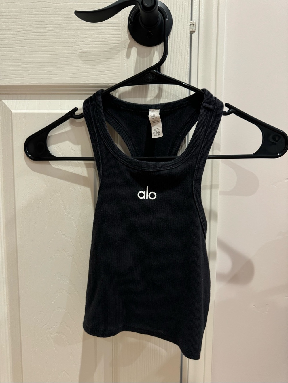 Alo Tank - Picture 2 of 3